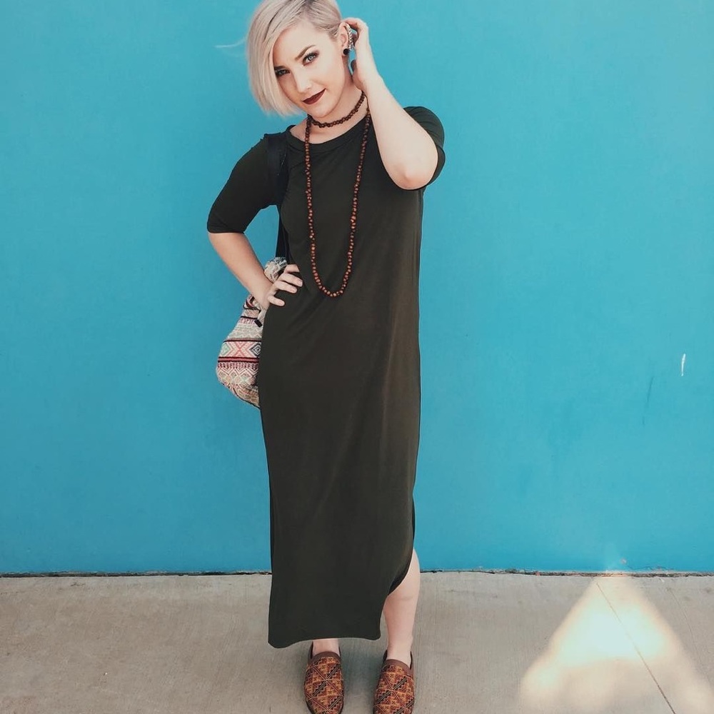 Large Agnes & Dora Lee dress.